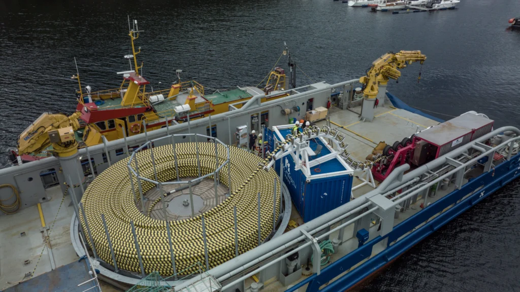 Cable carousel during mobilisation